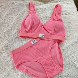 NWT 《 Steve Madden 》Pink Terry Cloth Y2k Bralette + Matching Brief Lingerie Set